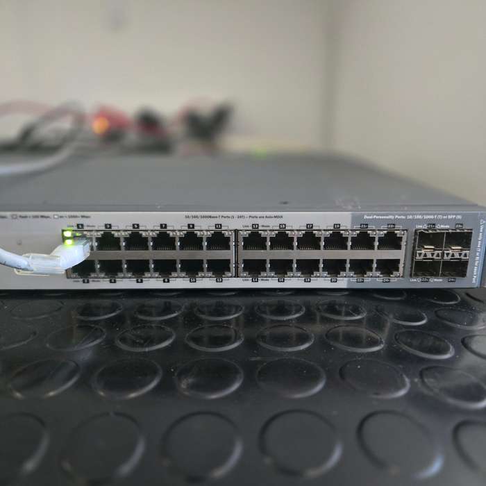 HP 2920-24G Switch (J9726A)