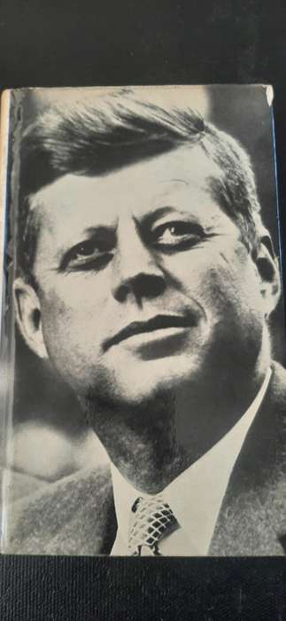 John F. Kennedy: Portrait of a President by Hugh Sidey