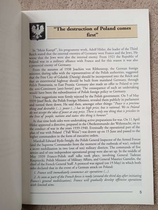 Poland-in the Defence of Freedom 1939-1945 by Wiktor Krzysztof Cygan & Jacek Skalski