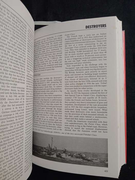 The Almanac of World War II Edited by Brigadier Peter Young