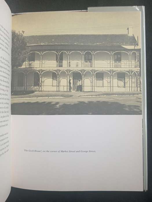 Grahamstown from Cotrtage to Villa by Rex & Barbara Reynolds