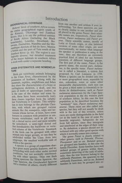 Roberts' Birds of Southern Africa by Gordon Lindsay Maclean