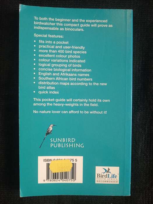 Pocket-Guide to Southern African Birds by Burger Cillié & Ulrich Oberprieler