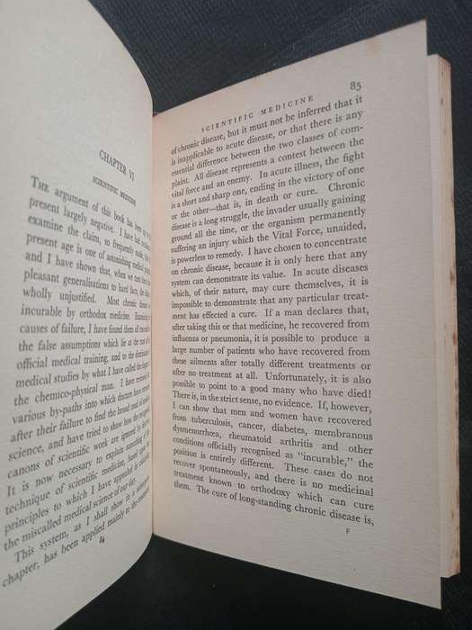 The Science of Medicine by Raphael Roche