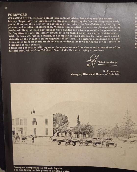 Ń Album Ou Fotos An Album of Old Photographs Graaff-Reinet Compiled by E S Whitlock