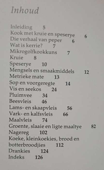 Die Suid-Afrikaanse Kruie & Spesery-Kookboek by Sonja Davis