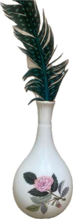 Wedgwood Hathaway Rose Bud Vase bone china