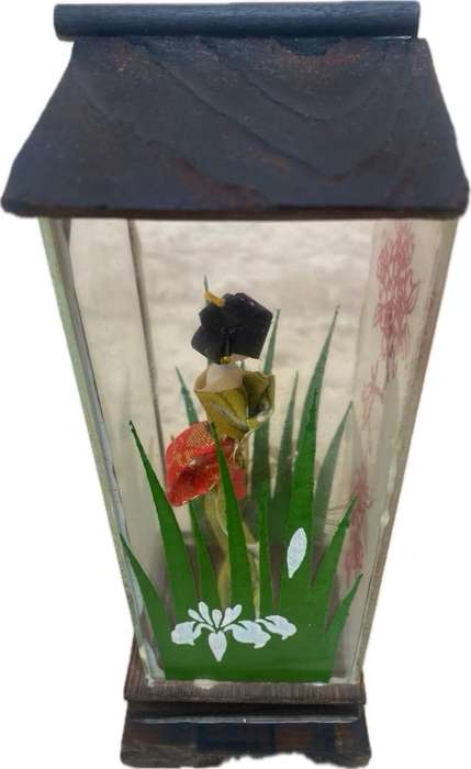 Vintage geisha doll in Perspex glass case with wooden roof
