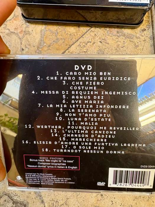 Luciano Pavarotti the greatest tenor of all time dvd with 2 cd box set