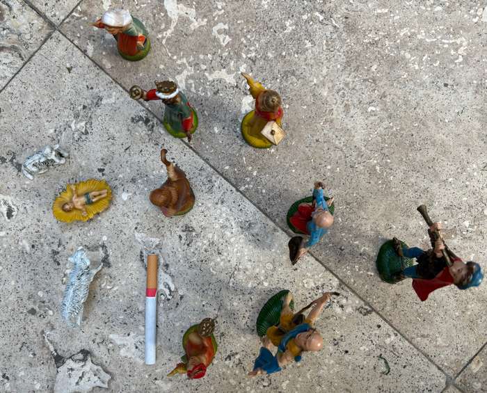 Vintage nativity set pvc Italy 10 piece