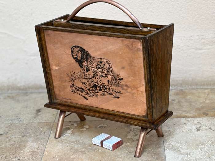Vintage magazine rack Rhodesia copper and wood , hippo and Lion scenes