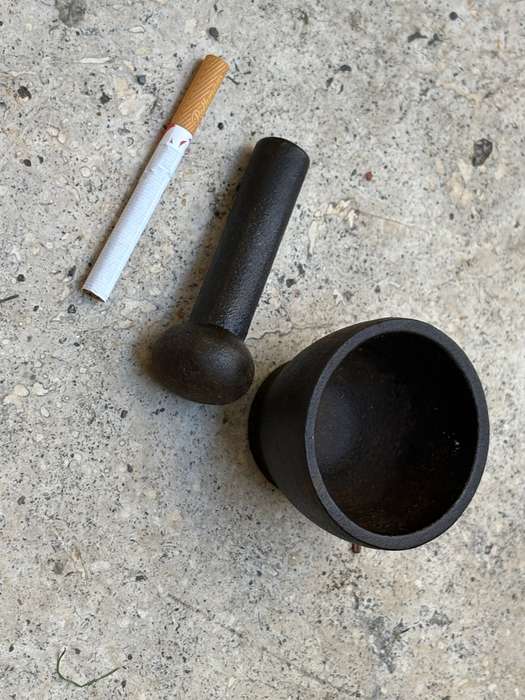 Vintage cast iron mortar and pestle no 7 small