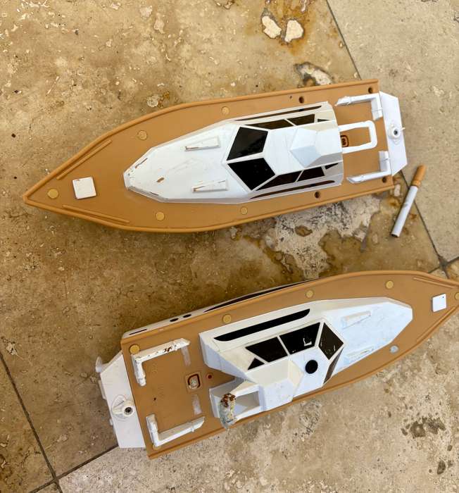 Maisto remote control motor yacht  boat pair , twin screw , no remote , sold as spares