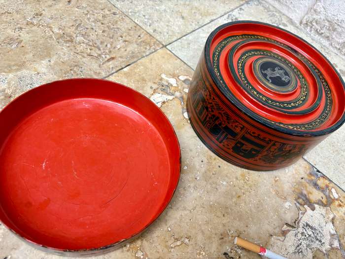 Antique Lacquer Betel Nut Box Burmese box Burma with bowl