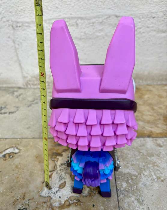 Funko pop Fortnite loot Liama 10 inch vinyl figure