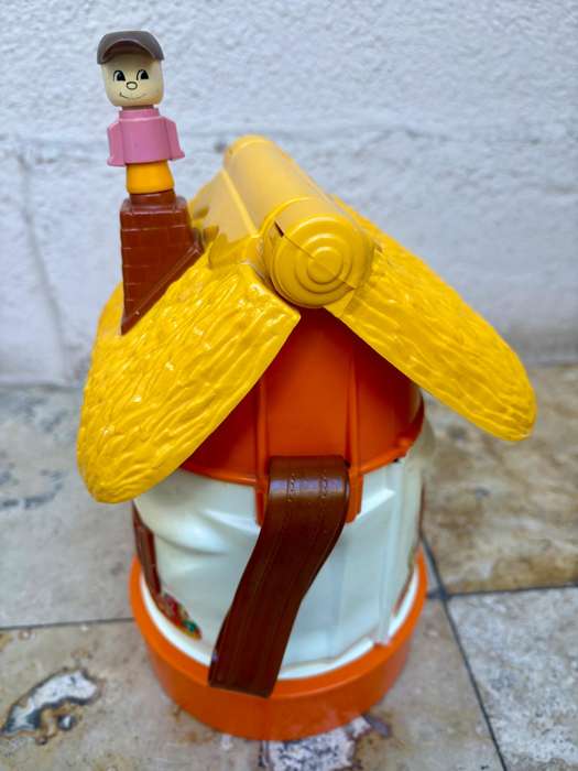 Vintage 1977 Matchbox Play Boot Shoe House Live N Learn TOY + figures furniture play set