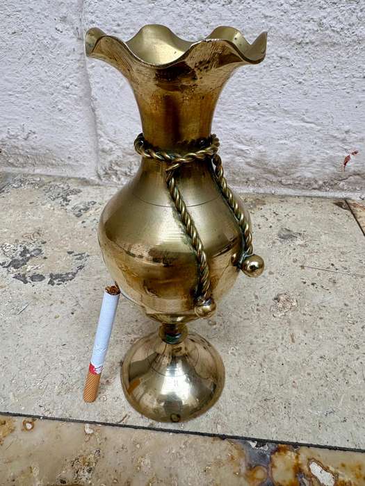Vintage Brass vase Rope tassel detail 20 cm