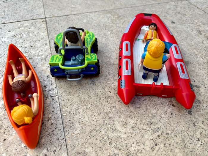 Playmobil boat canoe and beach quad car + 5 figures  beach Playmobil lot