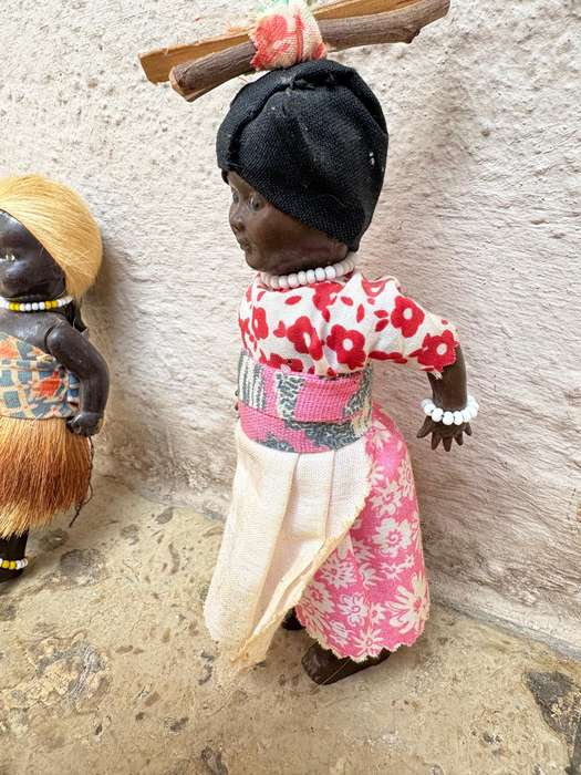 Vintage African Zulu doll pair hard plastic from the 60s