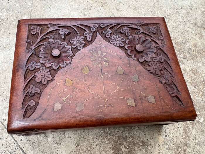 Vintage hand carved wood jewellery box with brass inlay floral
