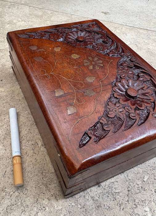 Vintage hand carved wood jewellery box with brass inlay floral