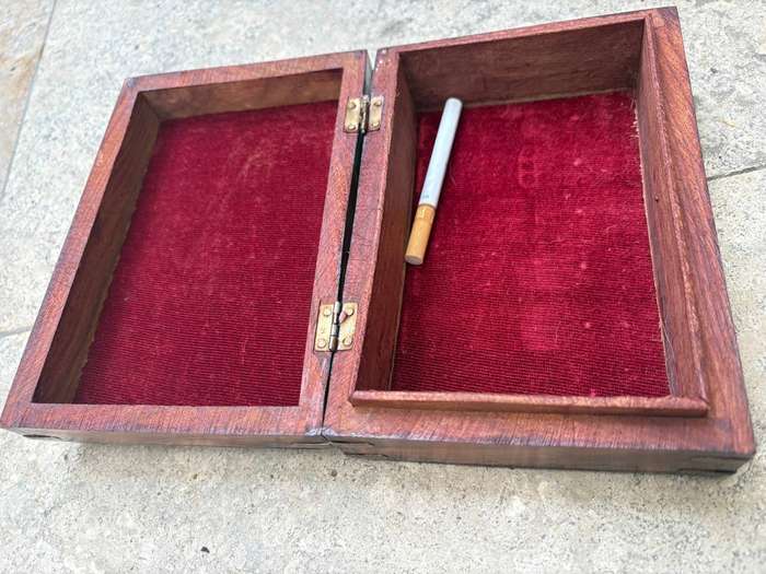 Vintage hand carved wood jewellery box with brass inlay floral