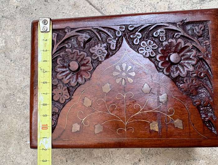 Vintage hand carved wood jewellery box with brass inlay floral