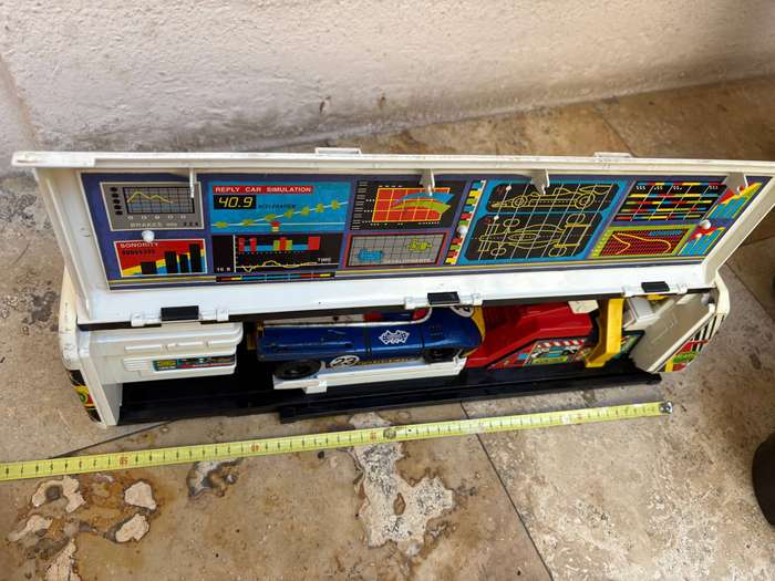 Rare Daiya Porsche 917 Japan tin car + super trailer mechanic garage vintage toy TLC