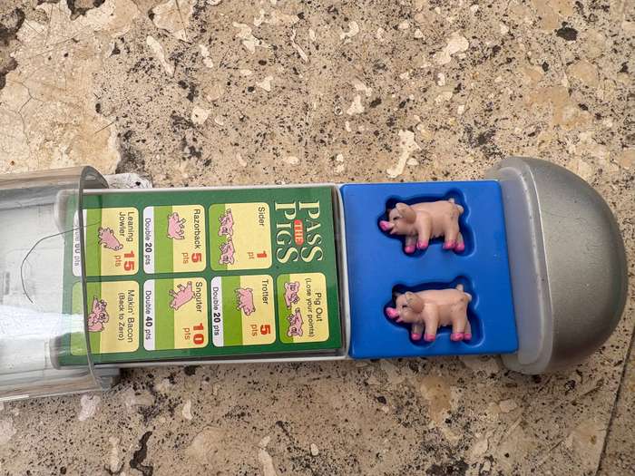 Pass the pigs game