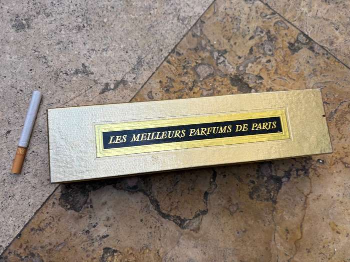 Vintage miniatures perfumes of Paris lot of 5 Les meilleors Parfume de Paris