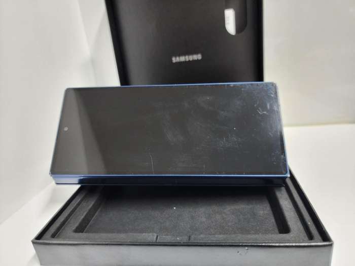 Samsung Z Fold 6 256GB preowned