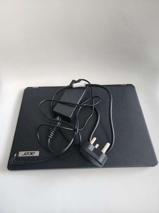 Acer Travelmate i7 10th gen laptop preowned