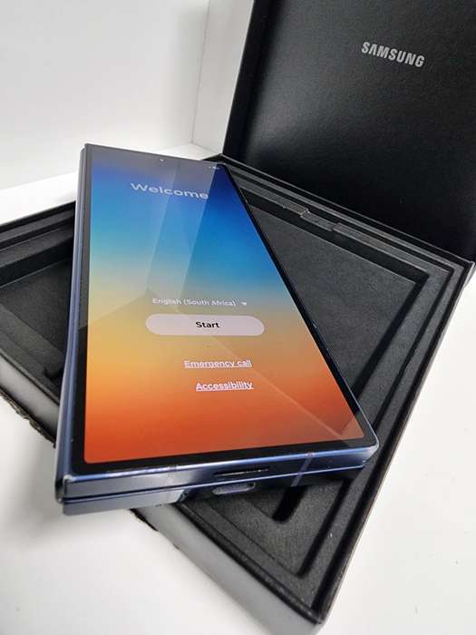 Samsung Z Fold 6 256GB preowned