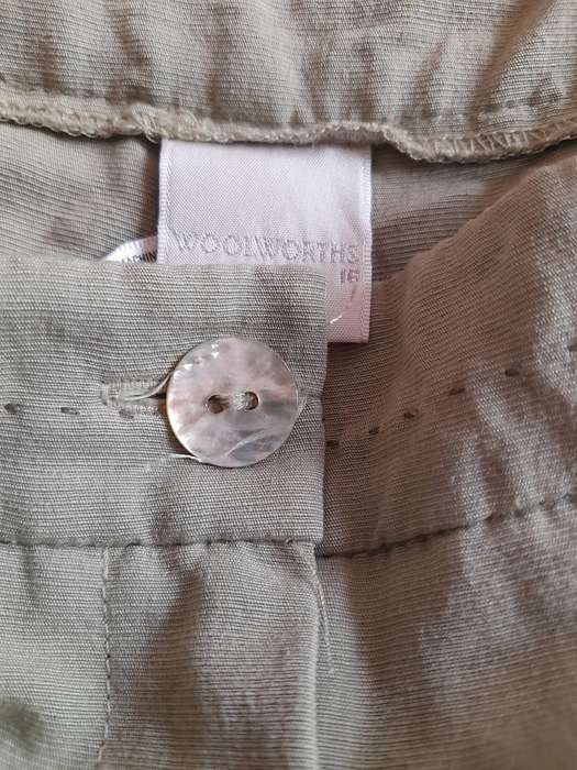 Womens Woolworths Sage Green Trousers ( Second-hand, has only been worn once )
