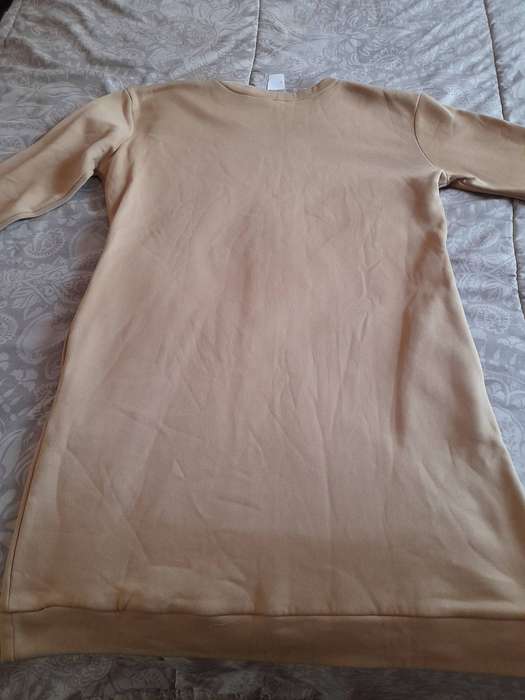 Womens Tan Sweater Dress ( Brand New ) has not been worn