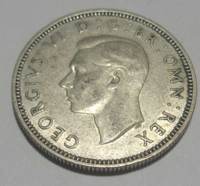 1940 silver British One Shilling coin - nice coin