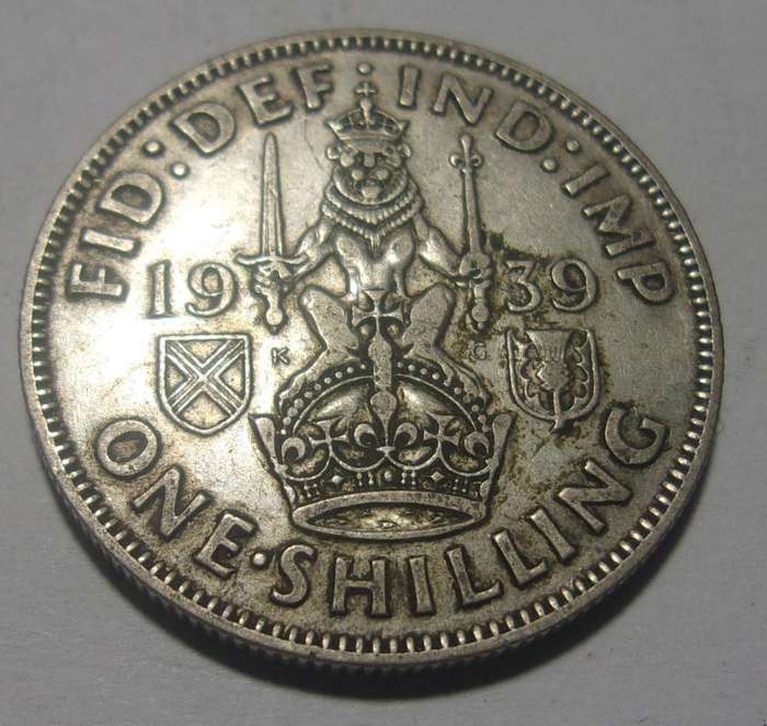 1939 silver British One Shilling coin