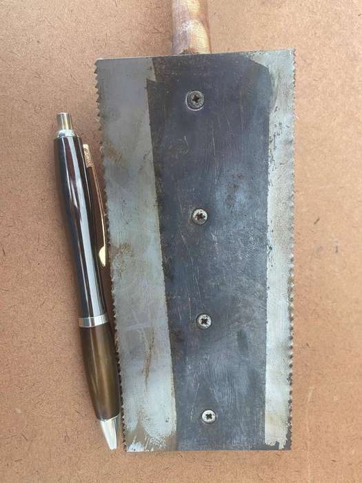 Dowel Cutting Saw.