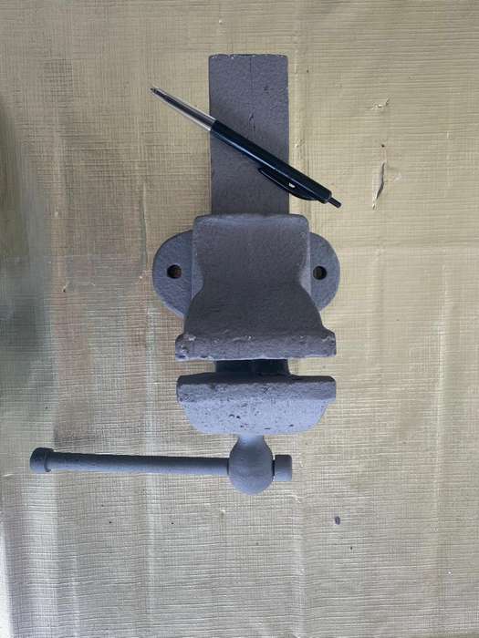 Vintage Record No 2 Vice.