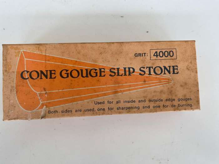 Deluxe 4000 Grit Cone Water Slip Stone. - Concave and Convex.