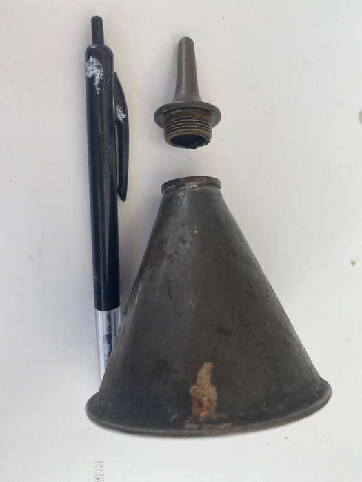 Small Oilcan.