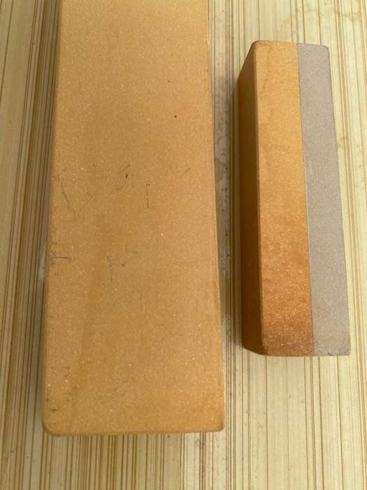 Norton 8000 Grit Waterstone -18x4x1 cm Plus Small Slush Stone. - New.
