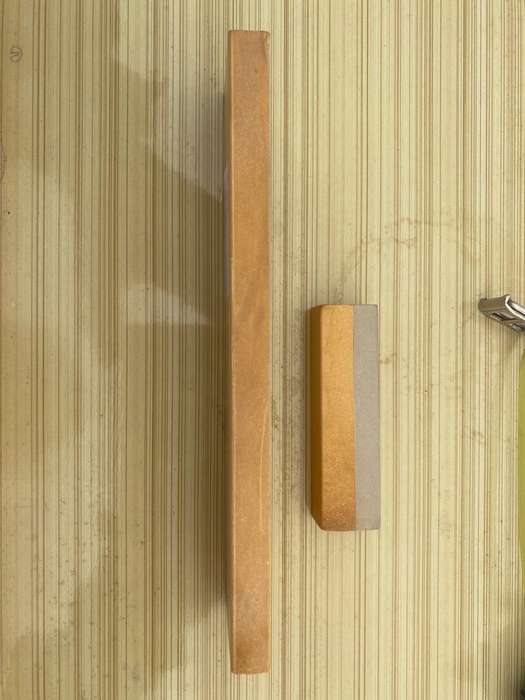 Norton 8000 Grit Waterstone -18x4x1 cm Plus Small Slush Stone. - New.