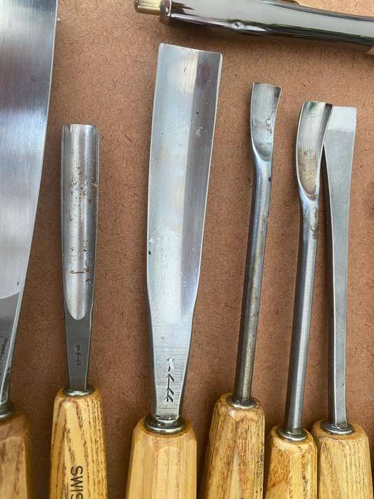 11 Swiss-made Wood Carving  Chisels.