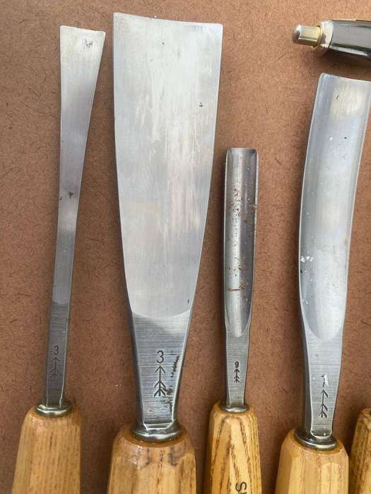11 Swiss-made Wood Carving  Chisels.