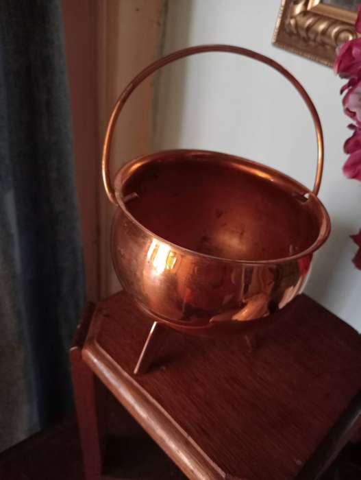 3 FEET COPPER BUCKET WITH HANDLE