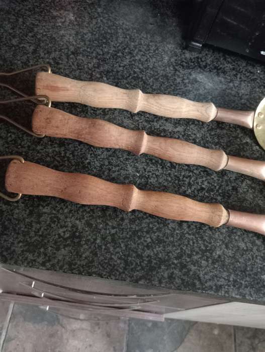 3 VINTAGE HANGING COPPER BRASS UTENSILS