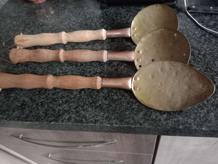 3 VINTAGE HANGING COPPER BRASS UTENSILS