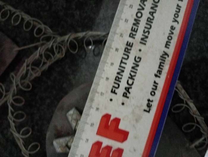 3 HANGING WIRE DECORATIONS