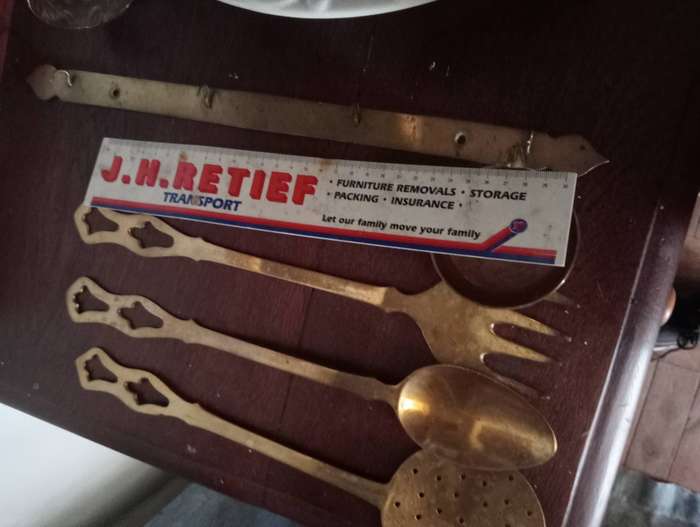 4 LONG VINTAGE BRASS UTENSILLS WITH WALL HANGER